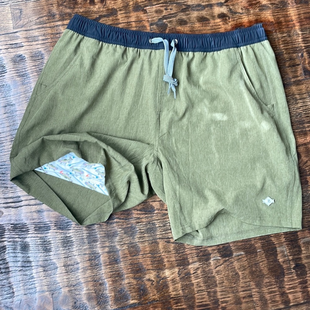 Burlebo shorts - Olive green with trout fish lining
